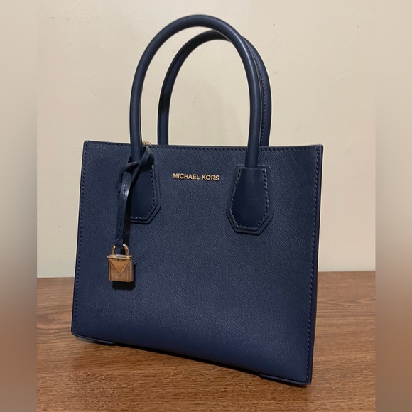 Michael Kors Mercer Medium Saffiano Leather Accordion Crossbody Bag - Picture 9 of 16